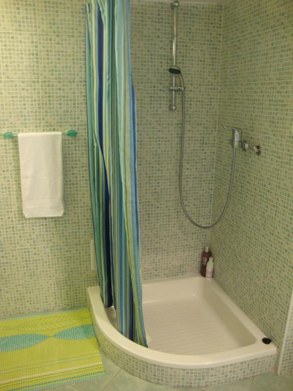 Apartment Nela And Vito سبليت الغرفة الصورة