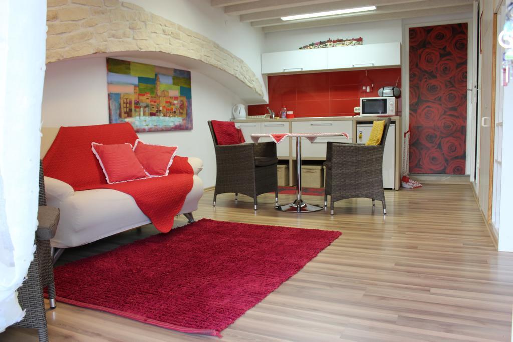 Apartment Nela And Vito سبليت الغرفة الصورة